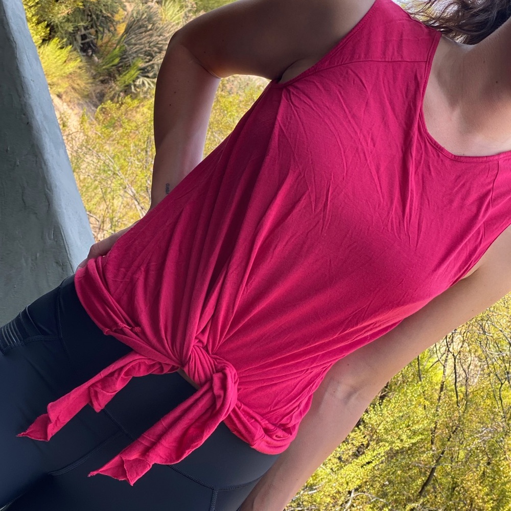 LAMade red tank